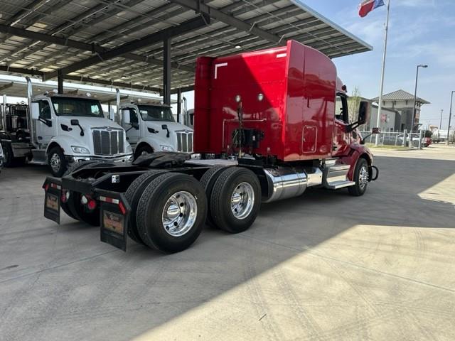 2022 Peterbilt 579-4