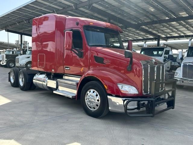2022 Peterbilt 579-6