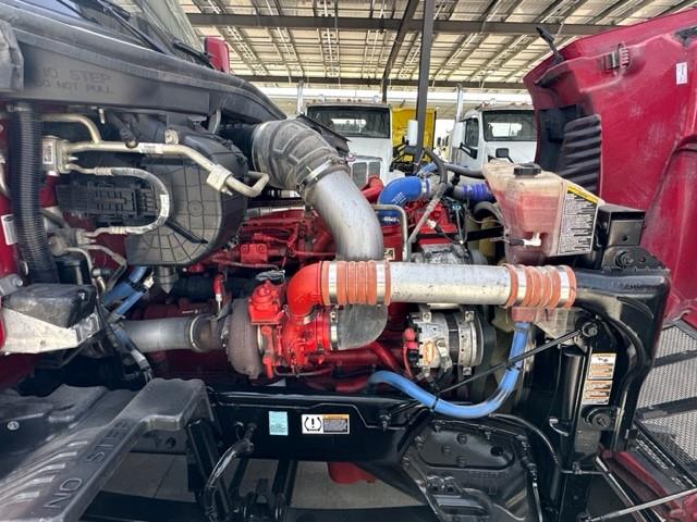 2022 Peterbilt 579-8