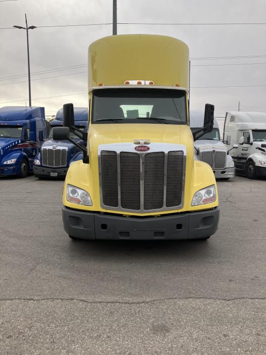 2021 Peterbilt 579-2