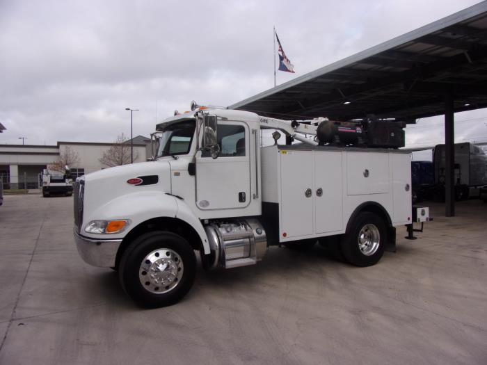 2020 Peterbilt 337-1