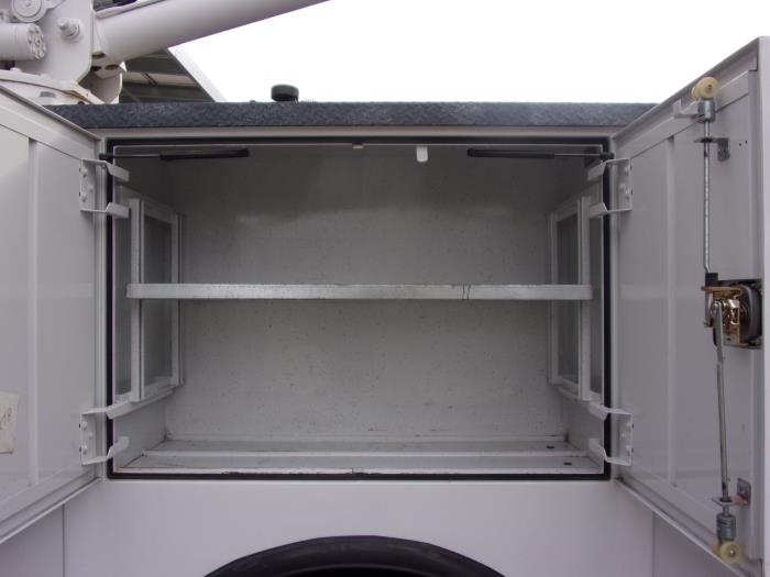 2020 Peterbilt 337-13