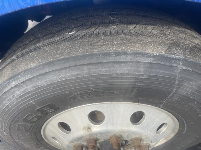 2022 International LT625-8