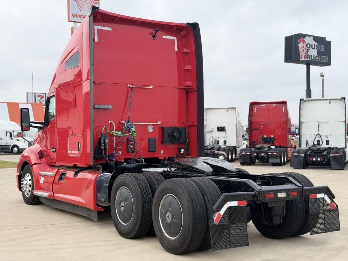 2022 Kenworth T680-7