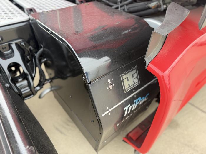 2022 Kenworth T680-13