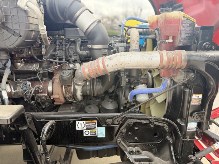 2022 Kenworth T680-17