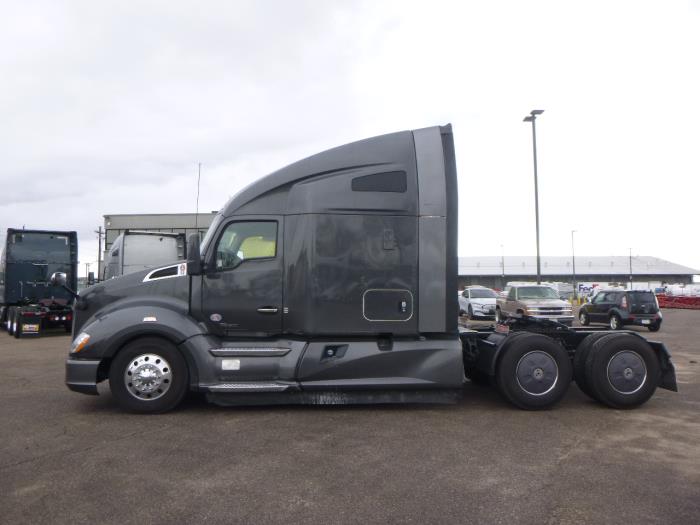 2022 Kenworth T680-2