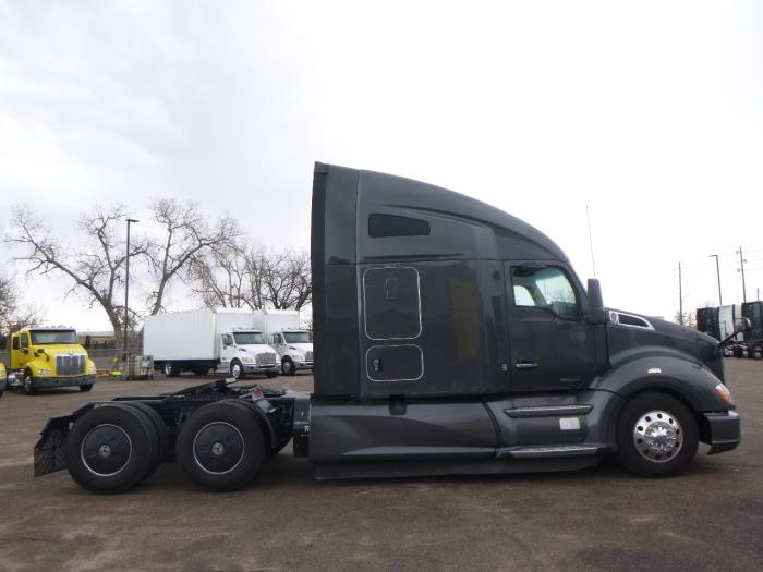 2022 Kenworth T680-6
