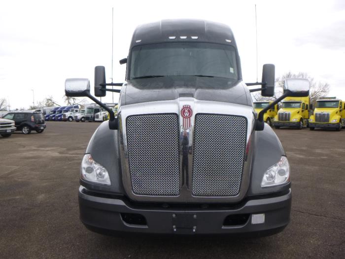 2022 Kenworth T680-8