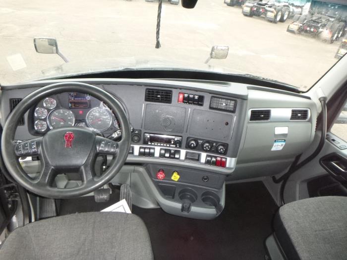 2022 Kenworth T680-12
