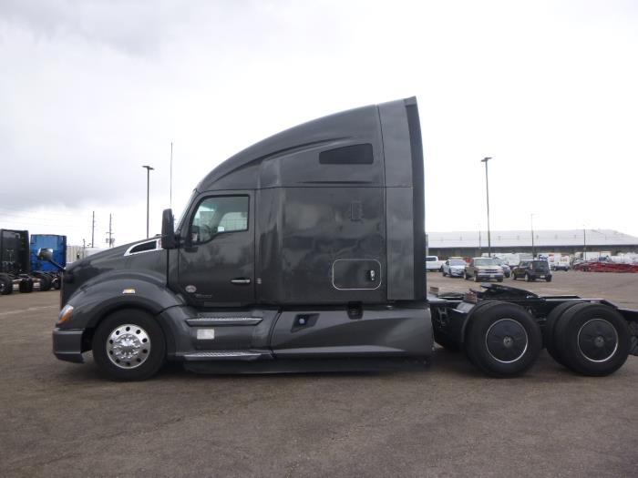 2022 Kenworth T680-2