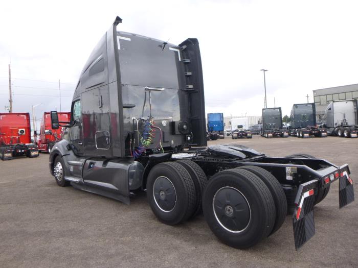 2022 Kenworth T680-3