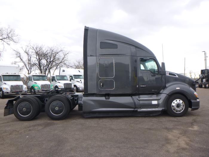 2022 Kenworth T680-6