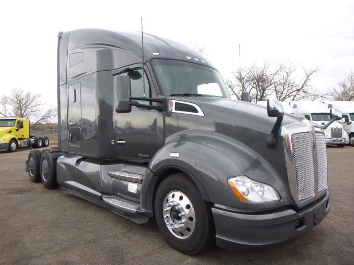 2022 Kenworth T680-7