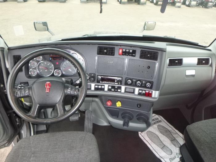 2022 Kenworth T680-12