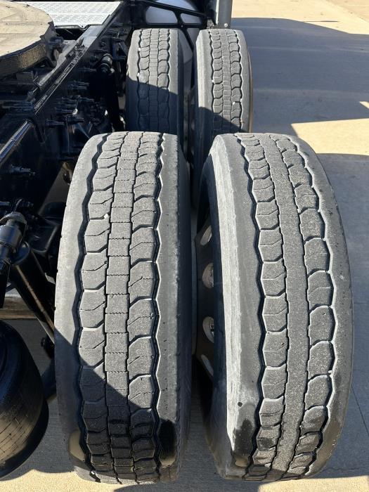 2018 Freightliner Cascadia-5