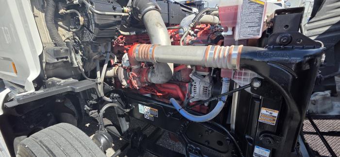 2022 Peterbilt 579-24