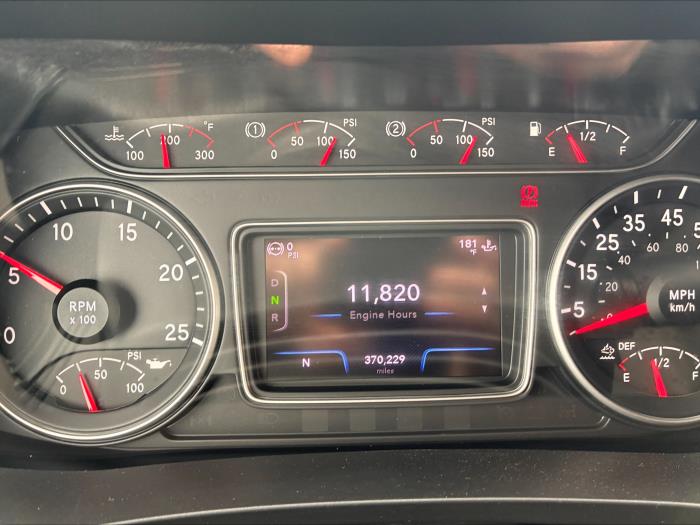 2022 International LT625-6