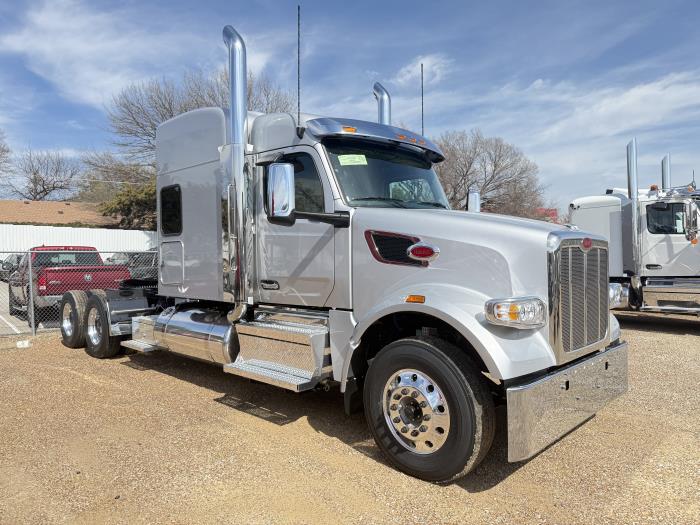 2027 Peterbilt 567-10