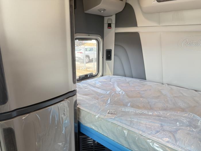 2027 Peterbilt 567-24