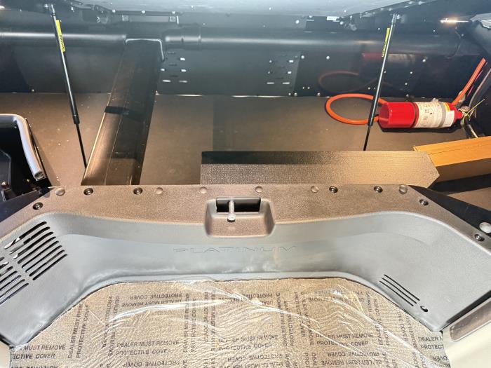 2027 Peterbilt 567-40