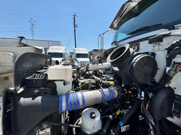 2020 Peterbilt 337-9