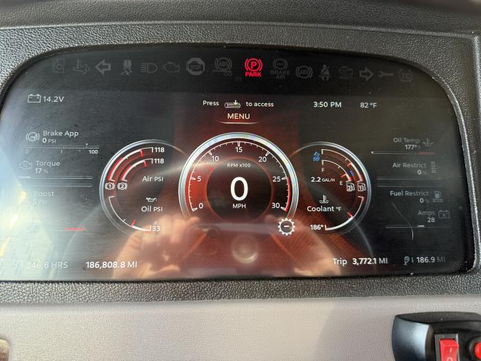 2024 Peterbilt 389-5