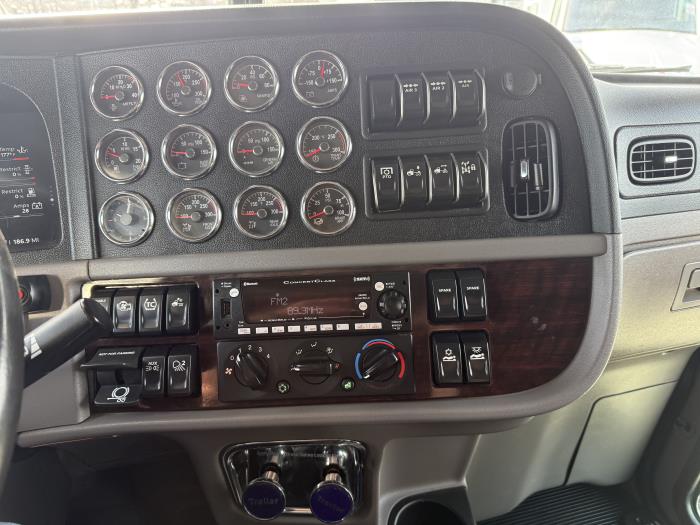 2024 Peterbilt 389-6