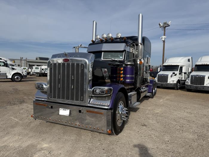 2024 Peterbilt 389-19