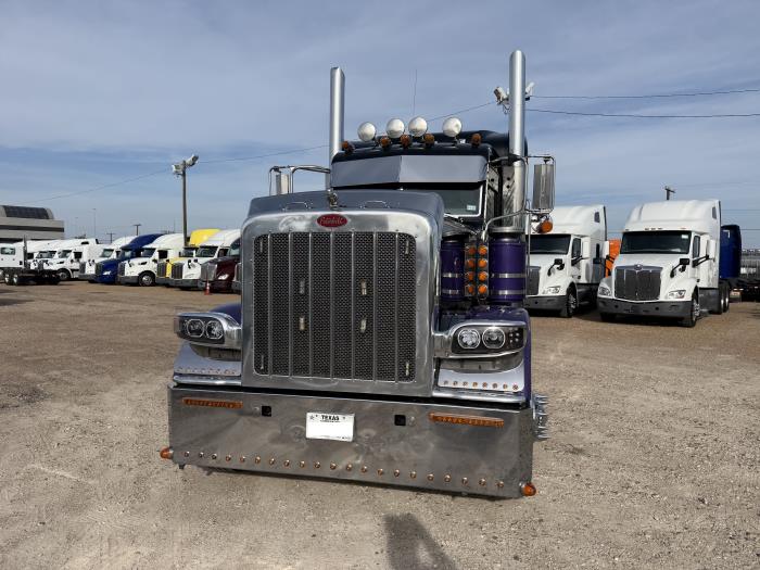 2024 Peterbilt 389-20