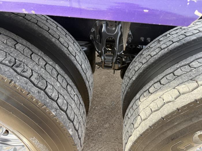 2024 Peterbilt 389-46