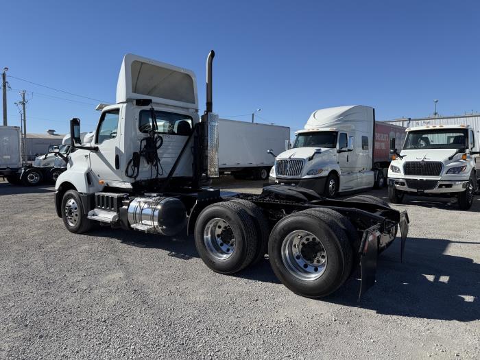 2021 International LT625-2