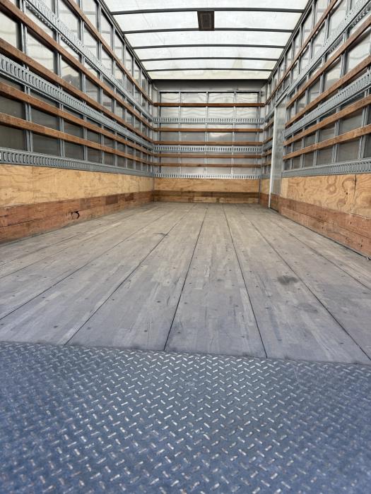 2019 International 4300-6