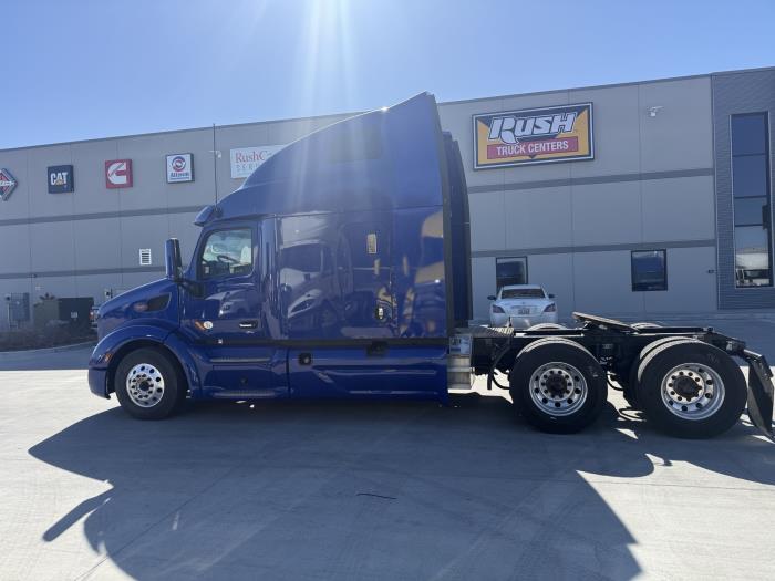 2022 Peterbilt 579-2