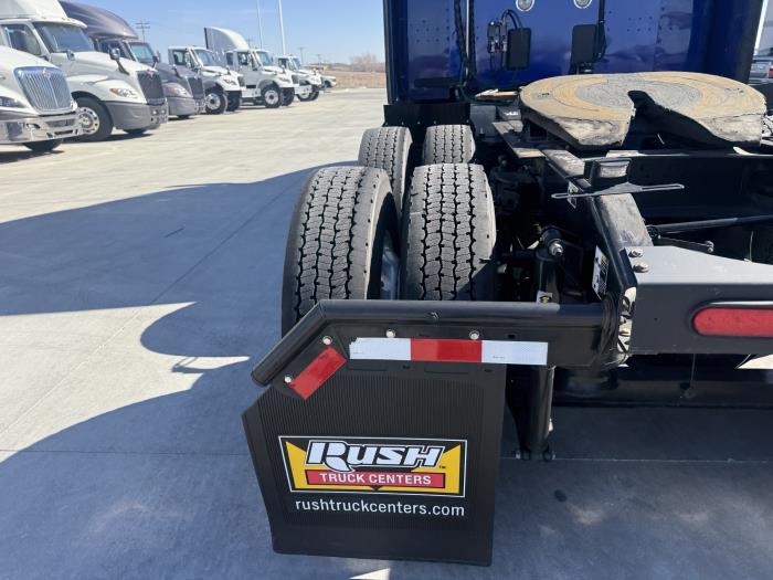 2022 Peterbilt 579-5