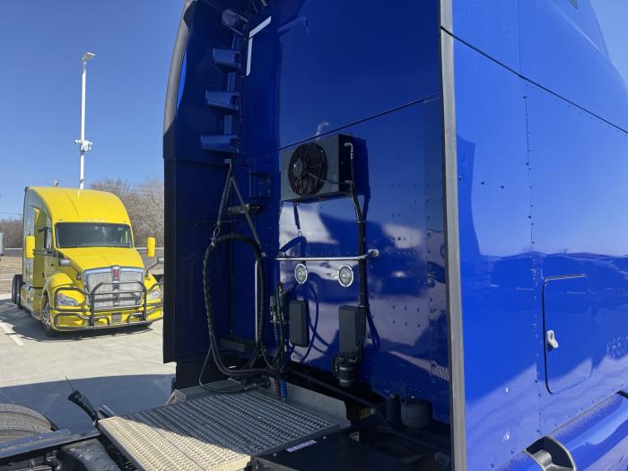 2022 Peterbilt 579-9