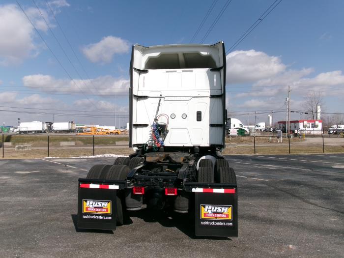 2022 International LT625-3