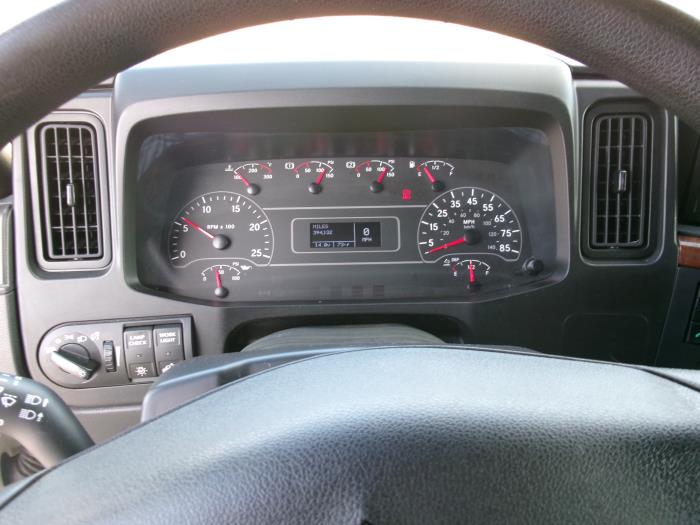 2022 International LT625-4