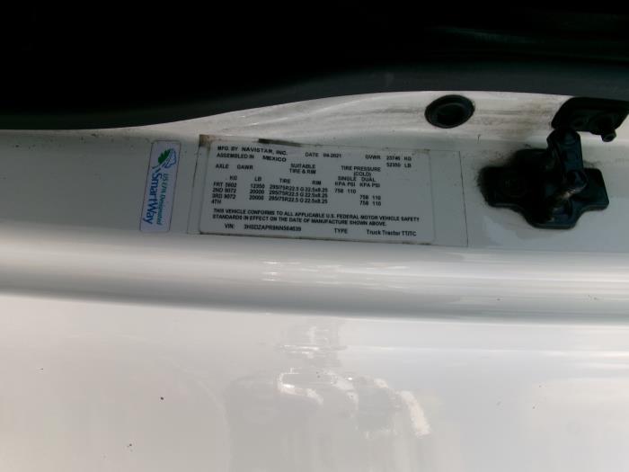 2022 International LT625-18