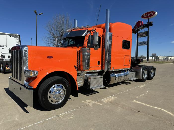 2024 Peterbilt 389-1