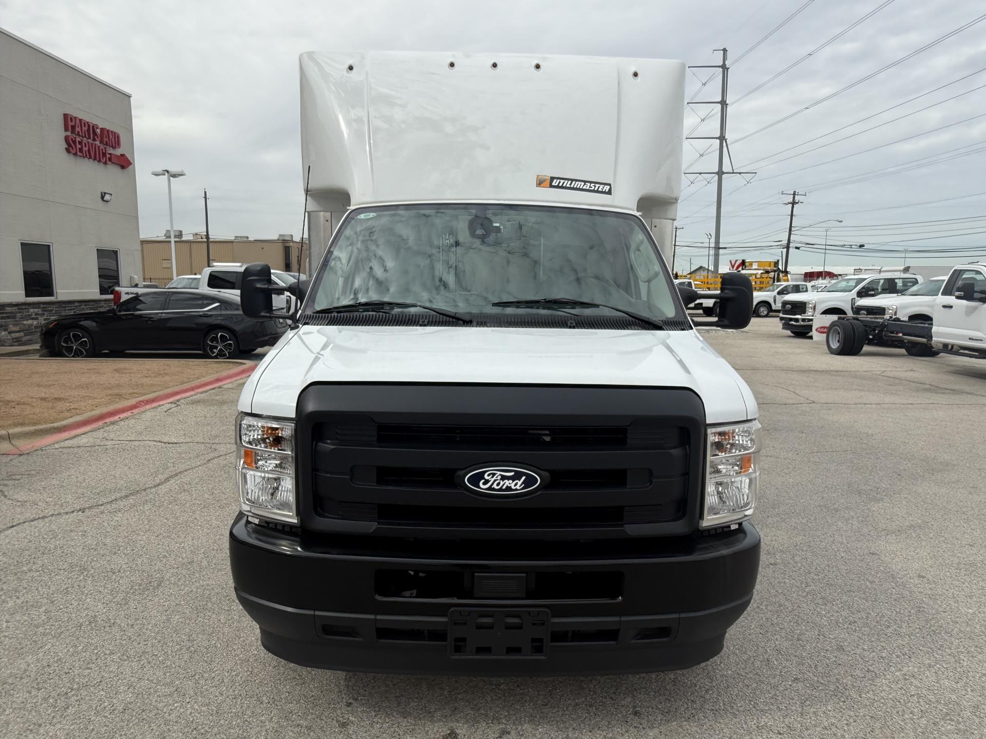 New 1996 Ford E-450 - photo 10