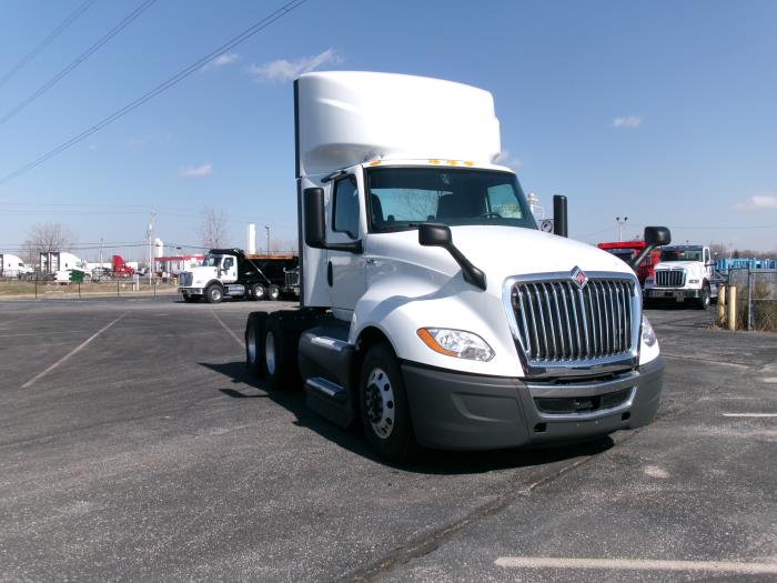 2021 International LT625-3