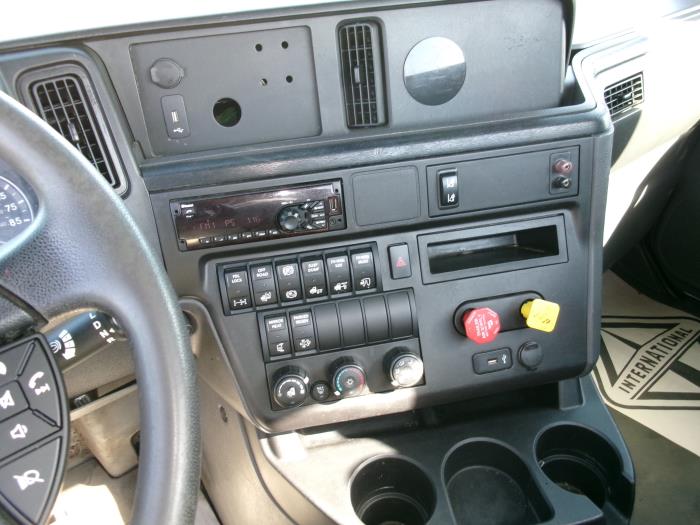 2021 International LT625-7