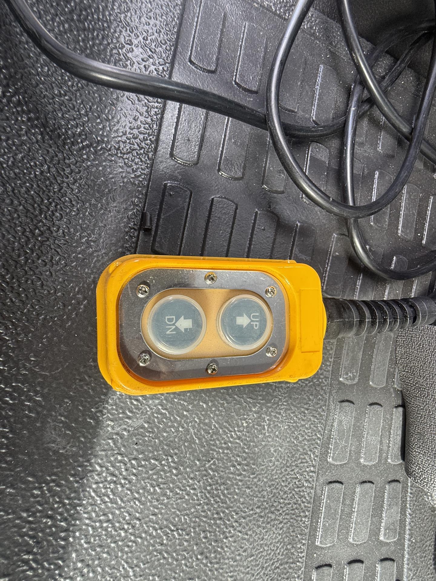 New 2026 Ford F-750 - photo 18