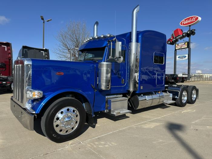 2024 Peterbilt 389-1