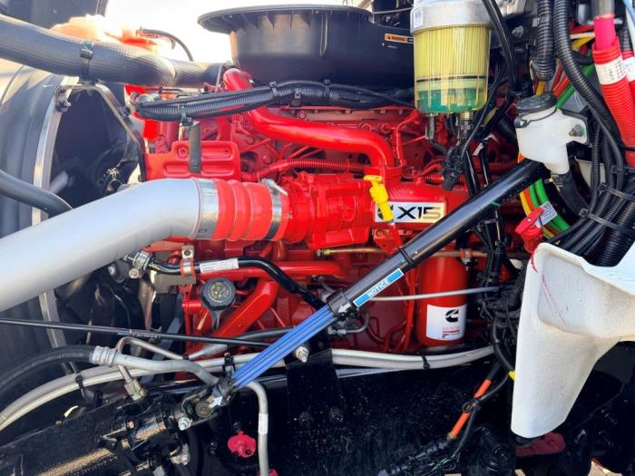 2026 International HX620-15