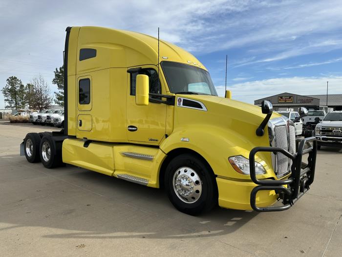 2021 Kenworth T680-2