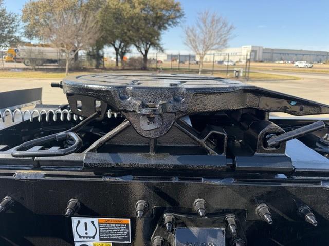 2027 Peterbilt 567 - image 20