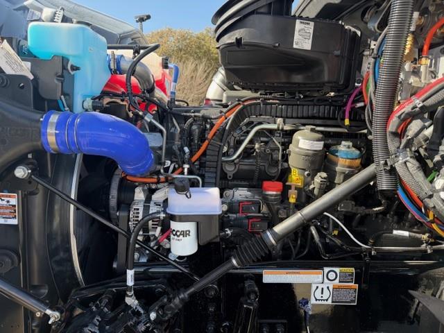 2027 Peterbilt 567 - image 14