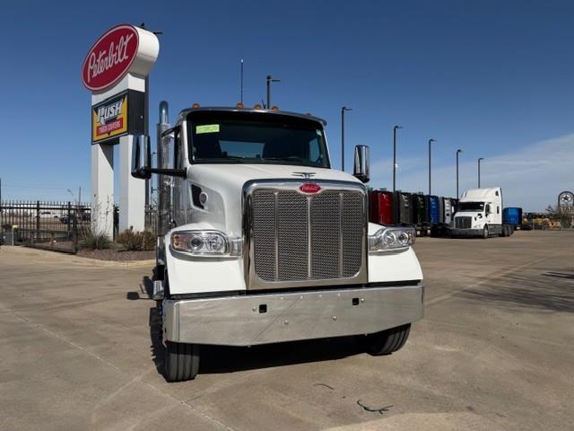 2027 Peterbilt 567 - image 12